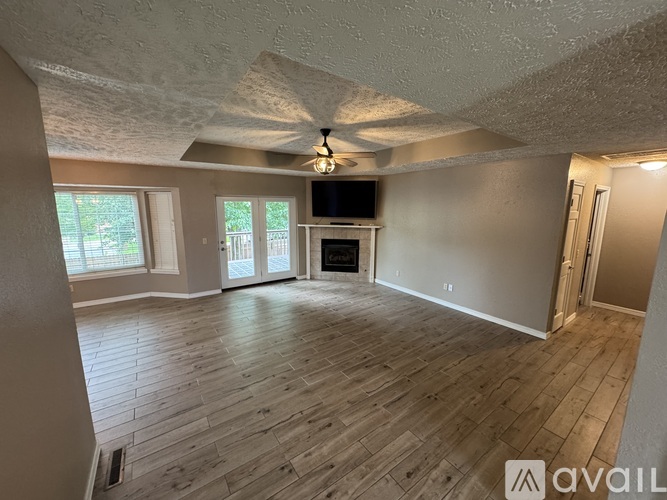 608 Cypress Ave 3 Beds Single Family Home for Rent - Photo gallery 3