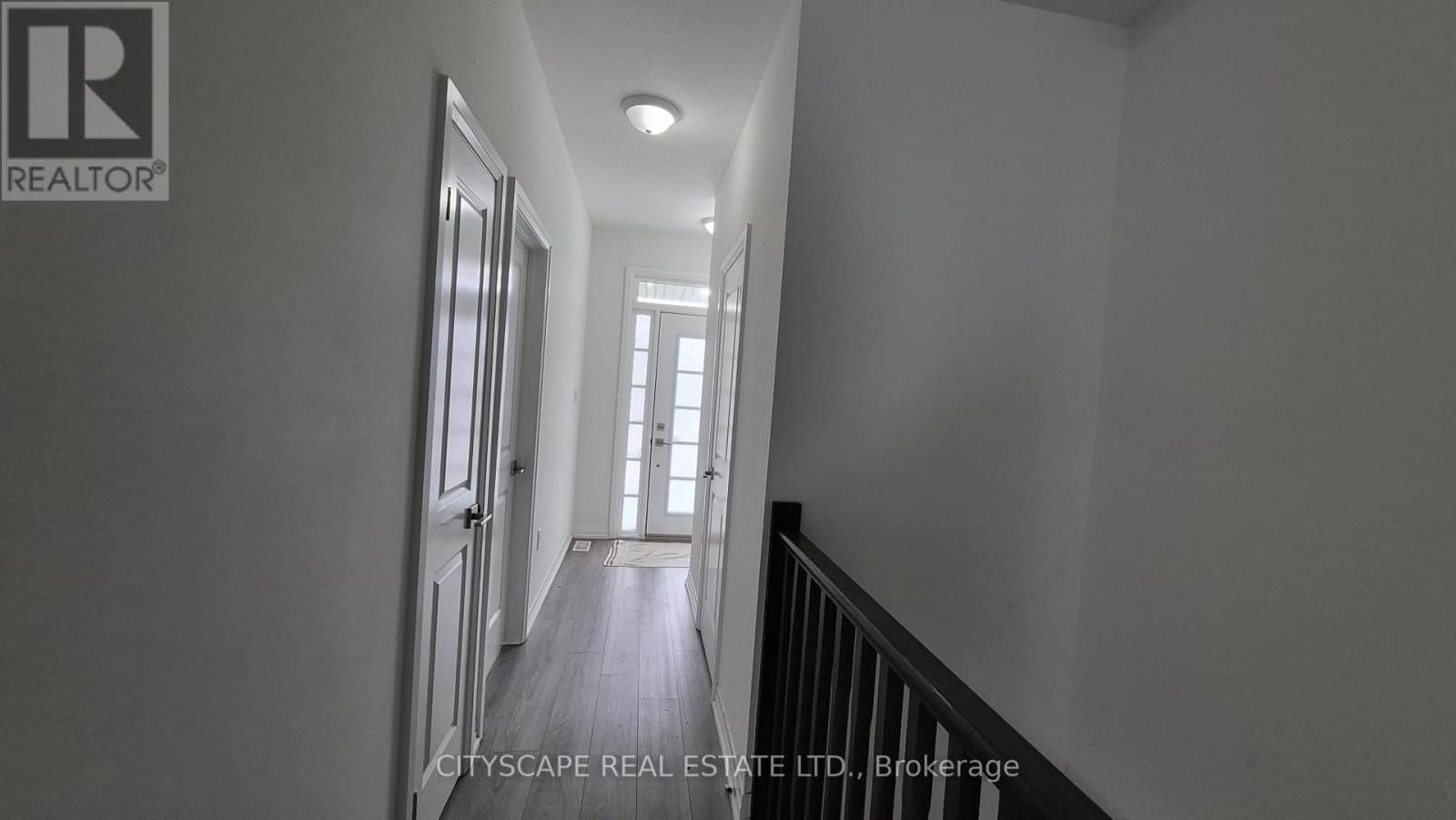 28 - 550 GREY STREET 2 Beds Home, Townhouse for Rent - Photo gallery 5
