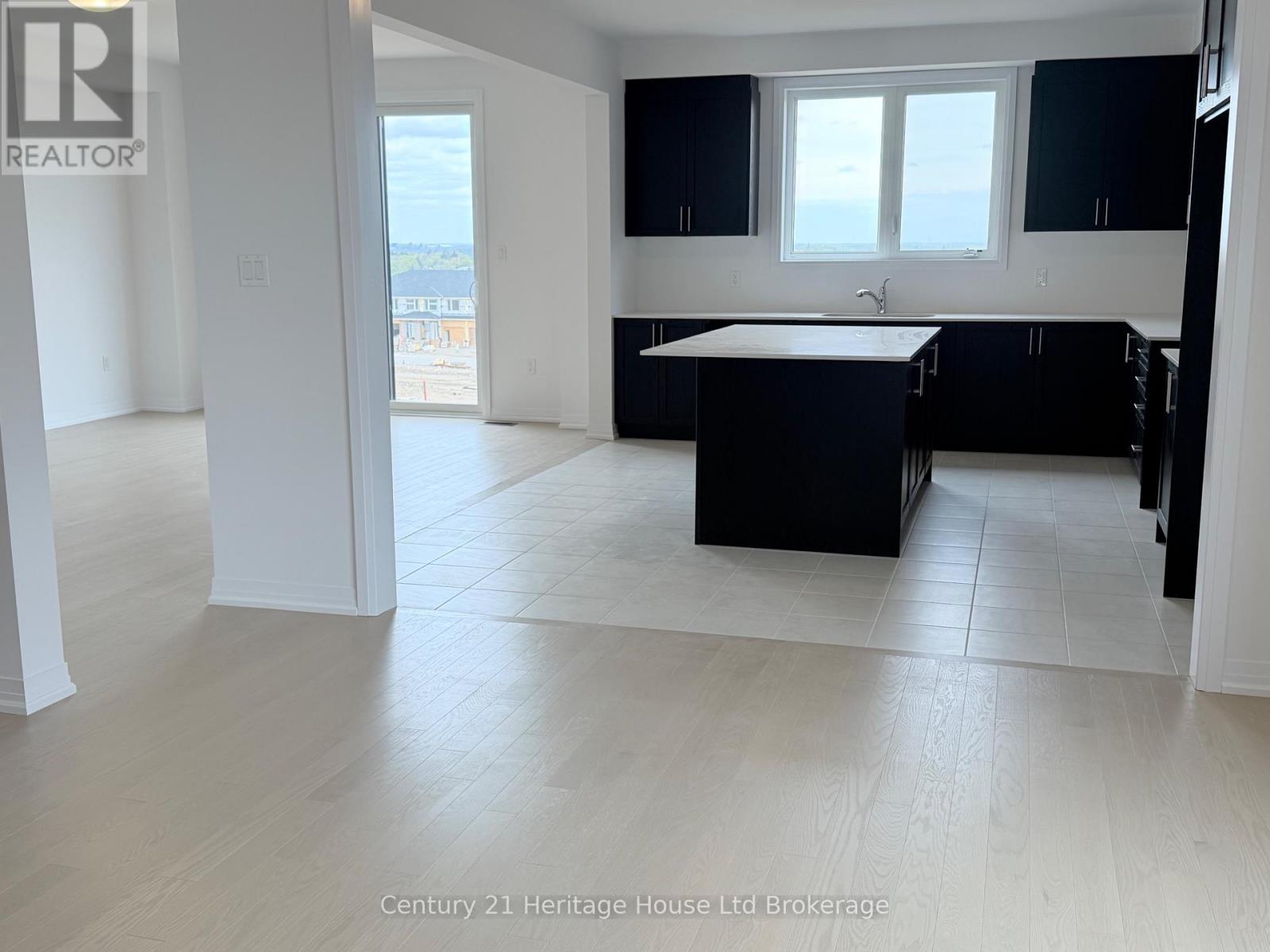 571 TELFER STREET 4 Beds House for Rent - Photo gallery 3