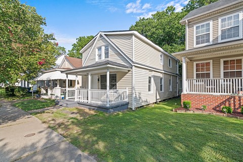 123 Hold Street 3 Beds Apartment for Rent