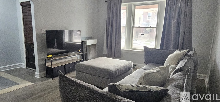 7712 S. Carpenter 2 Beds Apartment for Rent - Photo gallery 3
