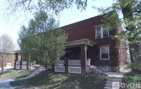 2346 East Ave 2 Beds Apartment for Rent