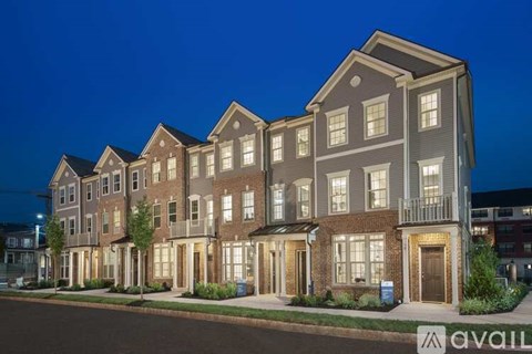 79 Robeson Street 2 Beds Apartment for Rent