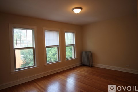2337 W Rosemont Ave 1 Apartment for Rent