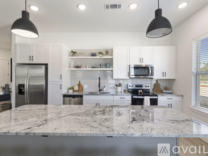10742 E Crystal Falls Pkwy 2 Beds Apartment for Rent - Photo gallery 4