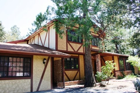 54061 Linger Lane 3 Beds Apartment for Rent