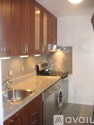 1643 Cambridge Street 2 Beds Apartment for Rent - Photo gallery 1