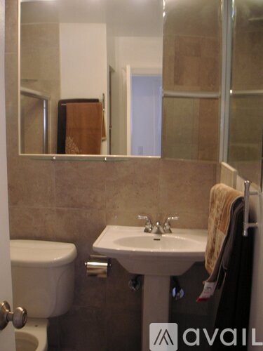 1643 Cambridge Street 2 Beds Apartment for Rent - Photo gallery 3