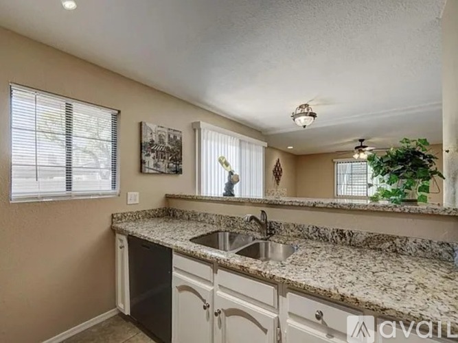 533 W Guadalupe Rd 2 Beds Condo for Rent - Photo gallery 2