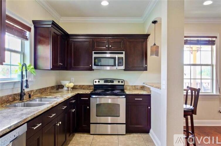 5723 Pasteur Blvd 3 Beds Single Family Home for Rent - Photo gallery 5