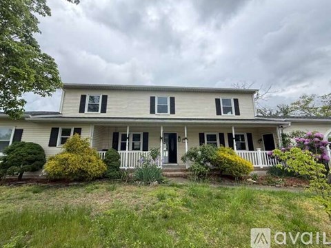 1221 Windward Ave 6 Beds Apartment for Rent