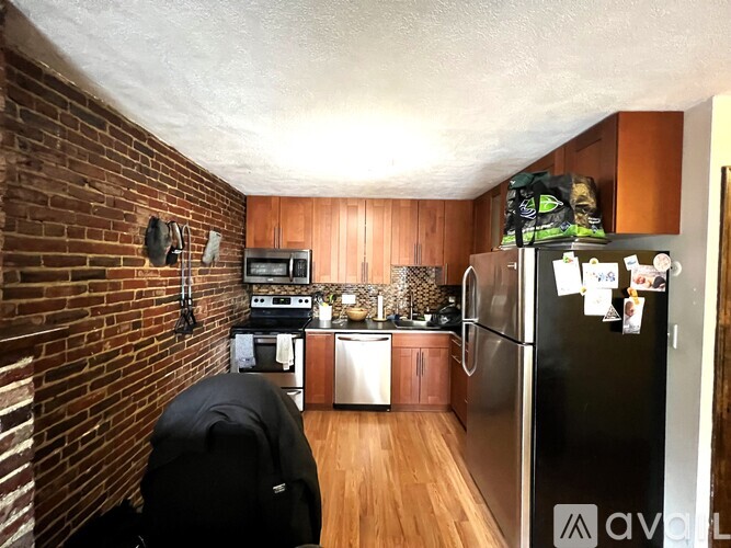 1 Salem St 1 Apartment for Rent - Photo gallery 1