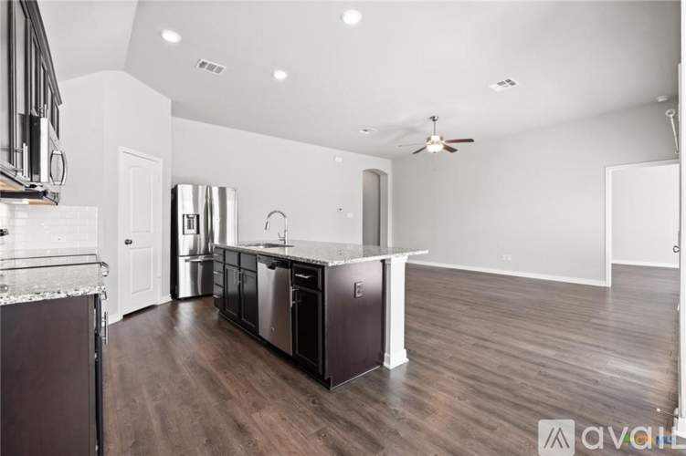 5310 Fenton Ln 4 Beds Single Family Home for Rent - Photo gallery 5