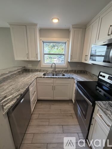 210 Bellmore Avenue 2 Beds Apartment for Rent - Photo gallery 2