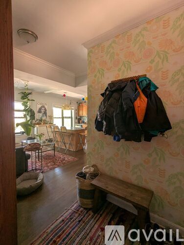 1447 W Jarvis Ave 3 Beds Apartment for Rent - Photo gallery 5