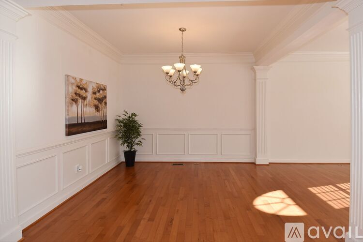 7981 Vigne Court 5 Beds Townhouse for Rent - Photo gallery 5