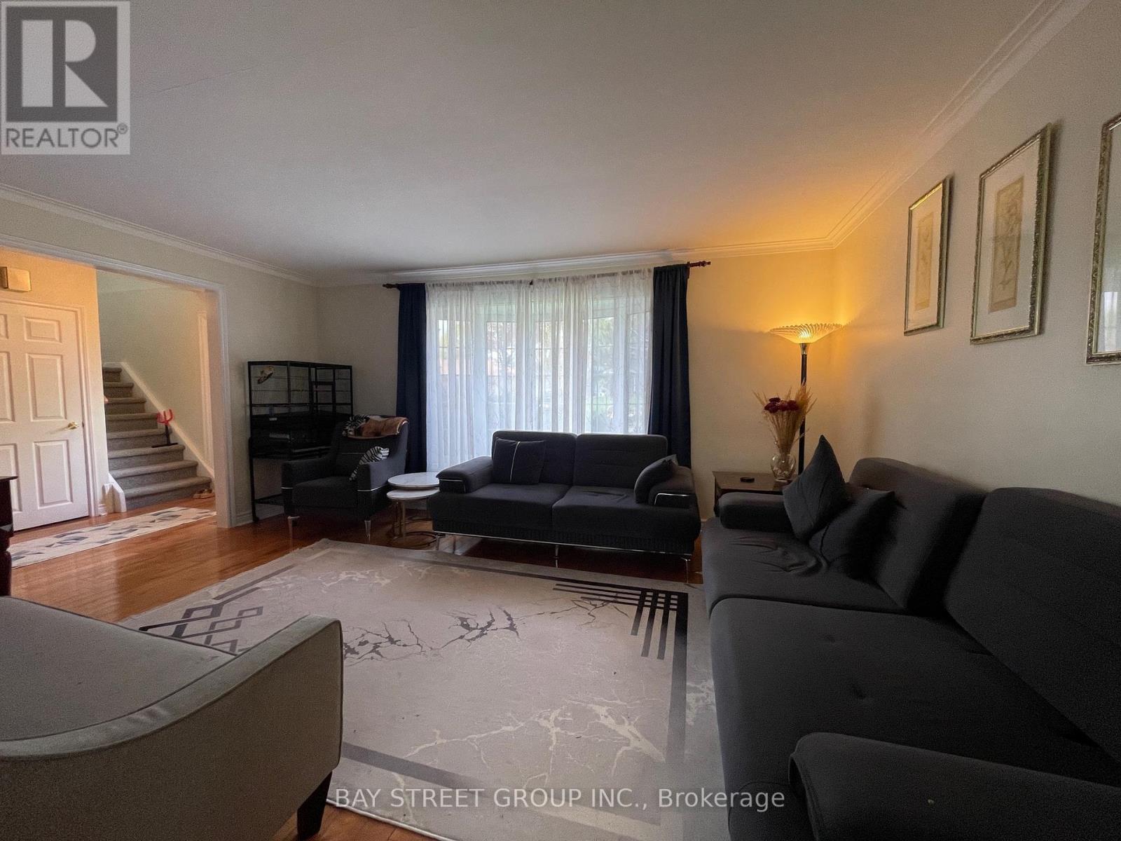 129 SHERWOOD FOREST DRIVE 4 Beds House for Rent - Photo gallery 3
