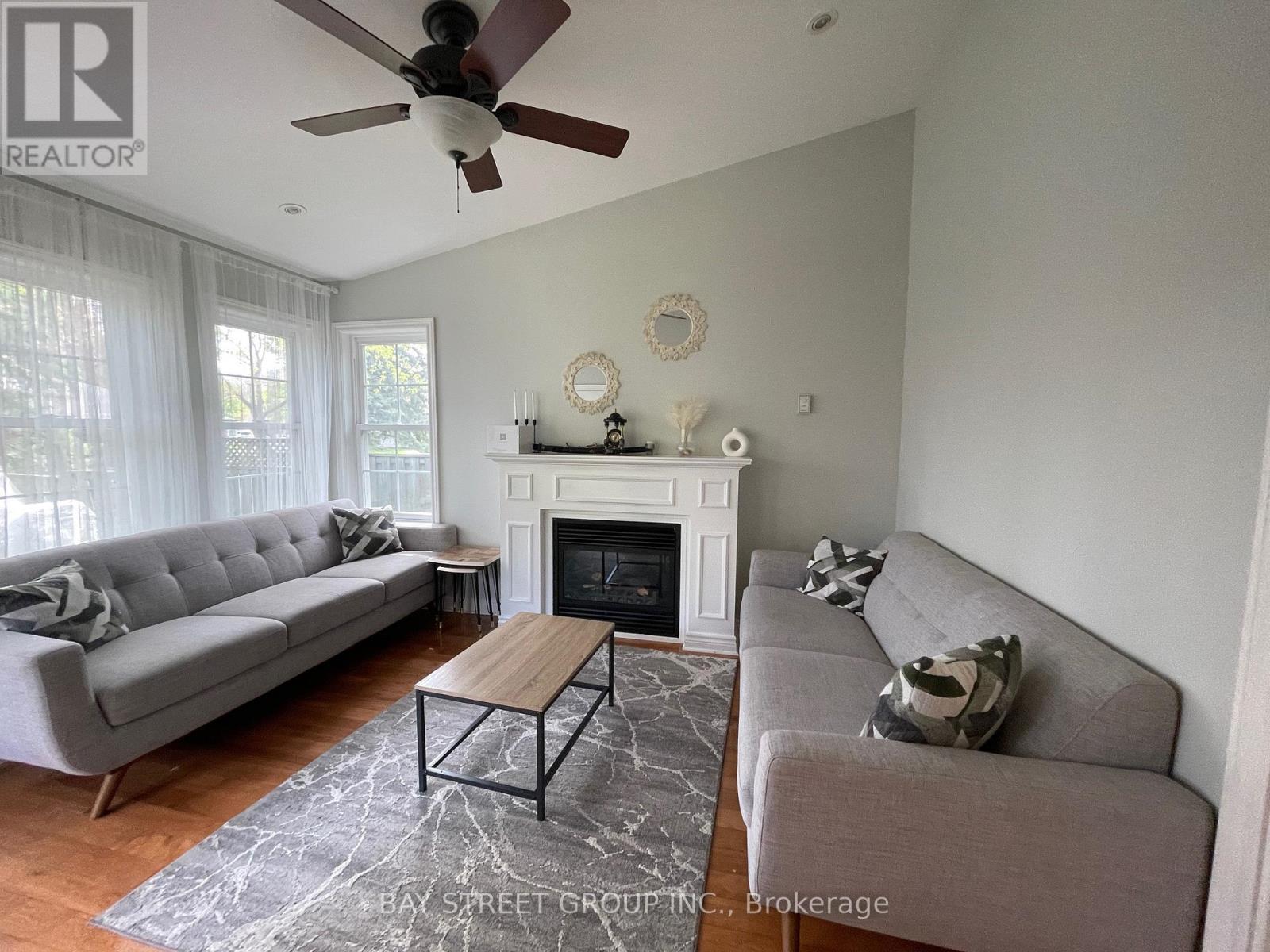129 SHERWOOD FOREST DRIVE 4 Beds House for Rent - Photo gallery 5