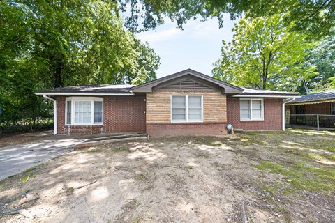 2720 Broadmoor Drive 3 Beds Apartment for Rent