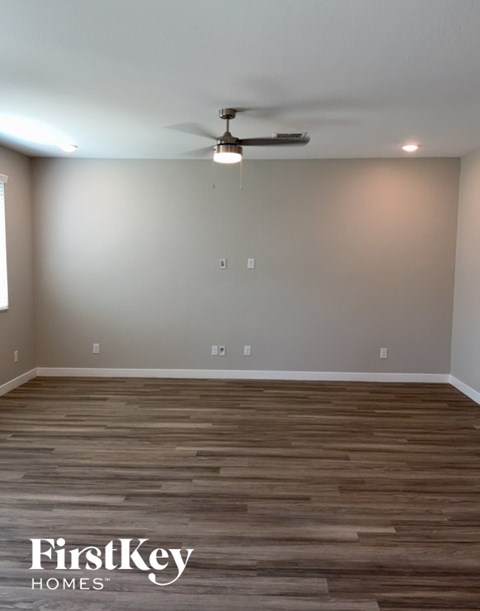 16957 W Alice Avenue 5 Beds Apartment for Rent