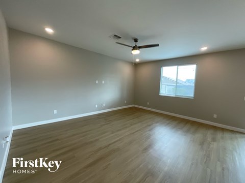 17033 W Alice Avenue 4 Beds Apartment for Rent