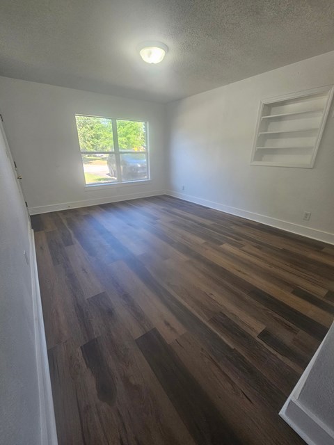 3131 N 10Th Ave 3 Beds Apartment for Rent