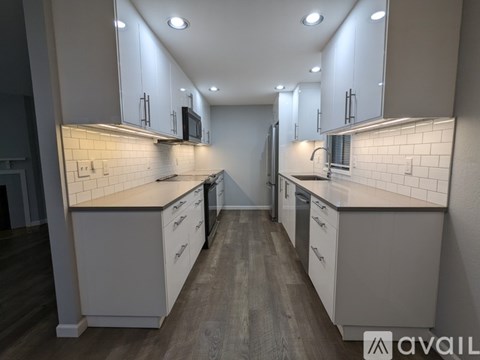 12422 Southeast 30Th Street 2 Beds Apartment for Rent