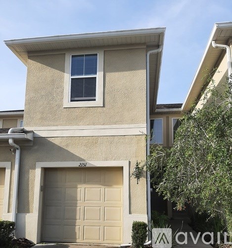 2151 Broadway View Avenue 3 Beds Apartment for Rent