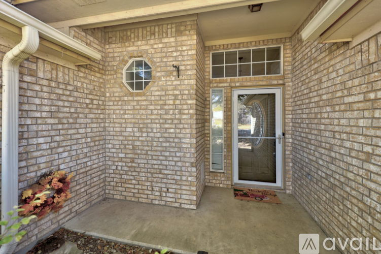 5301 Williams Dr 3 Beds Single Family Home for Rent - Photo gallery 3