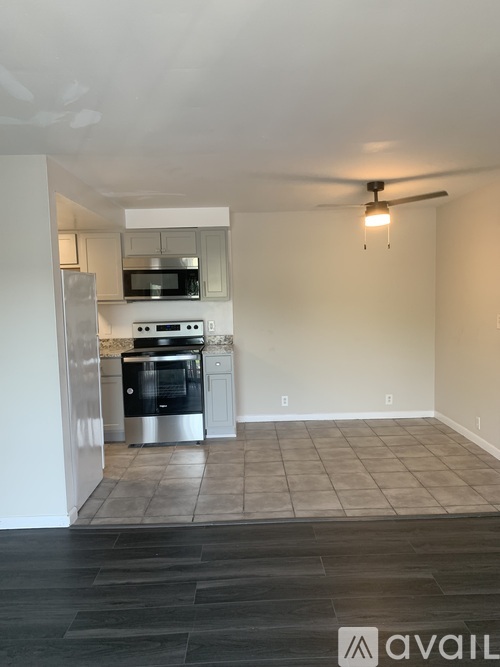 730 Ohio Pike 2 Beds Apartment for Rent - Photo gallery 2