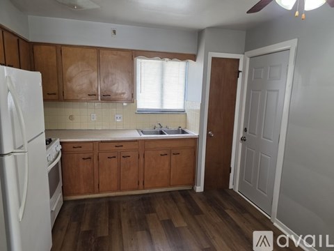 503 Zahn Dr 2 Beds Apartment for Rent