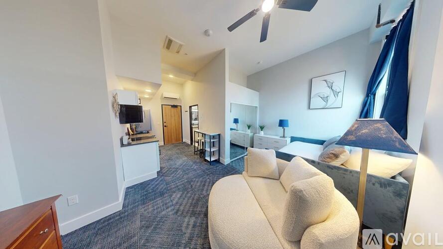 2845 Marine Drive Studio Apartment for Rent - Photo gallery 1