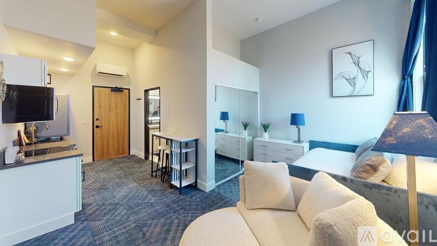 2845 Marine Drive Studio Apartment for Rent - Photo gallery 4