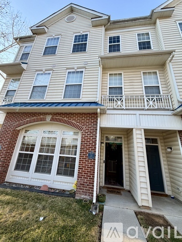 50 Clover Place 3 Beds Townhouse for Rent - Photo gallery 2