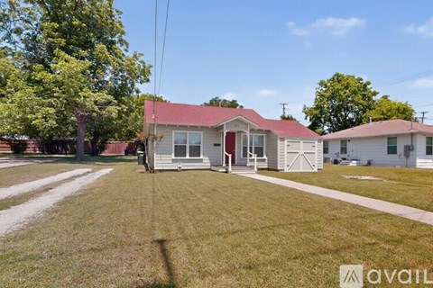 913 17Th St 2 Beds Apartment for Rent