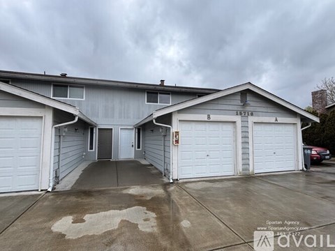 15716 63Rd St Ct E 2 Beds Apartment for Rent