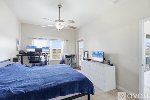 6652 7Th Avenue Circle West 3 Beds Apartment for Rent