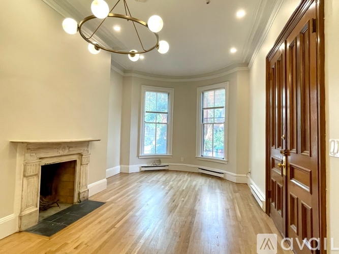 24 Yarmouth St 1 Apartment for Rent - Photo gallery 1