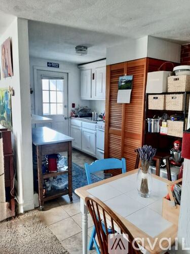 22 Aldersey St 1 Apartment for Rent - Photo gallery 5