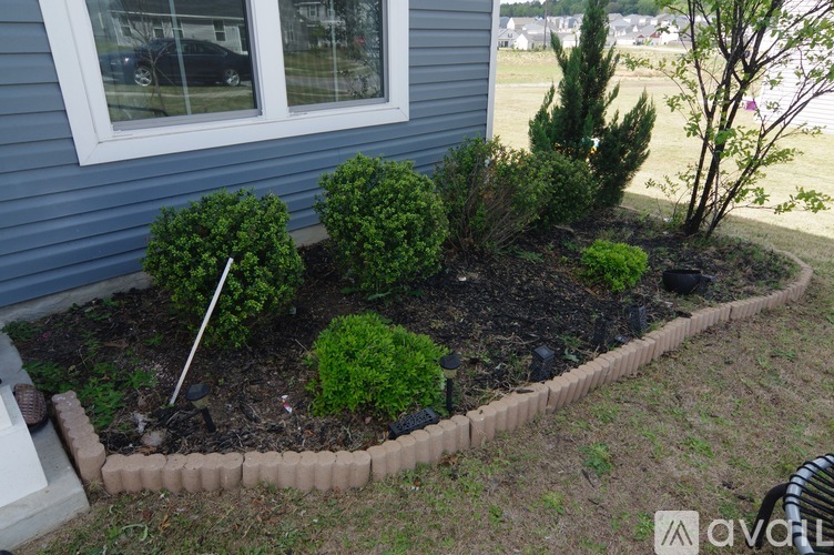 385 Saskatoon Dr 3 Beds Apartment for Rent - Photo gallery 3
