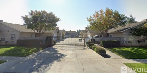 1271 W Spruce Ave 2 Beds Apartment for Rent