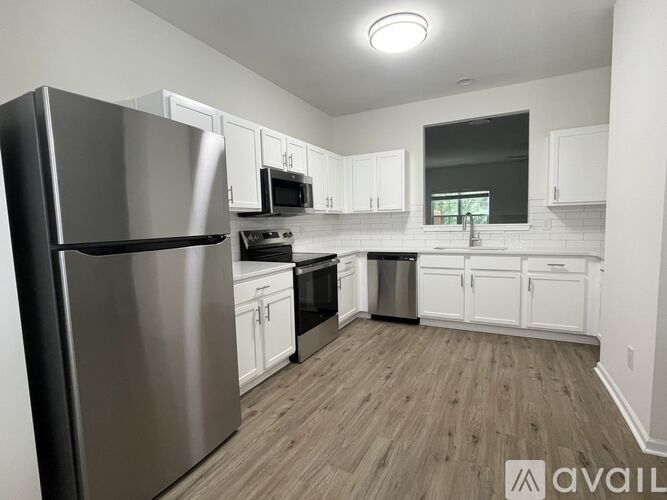 3525 Londonville Lane 3 Beds Single Family Home for Rent - Photo gallery 3