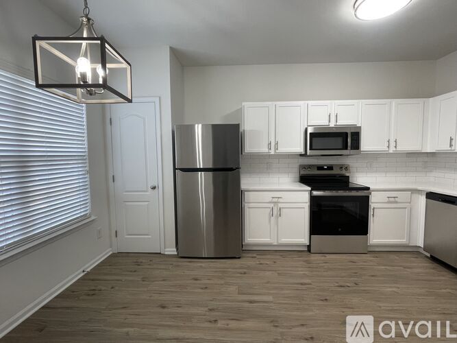 3525 Londonville Lane 3 Beds Single Family Home for Rent - Photo gallery 4