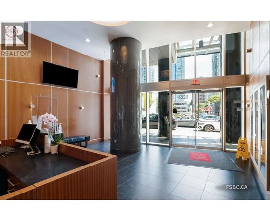 13Floor 833 SEYMOUR STREET 1 Apartment, Home for Rent - Photo gallery 5