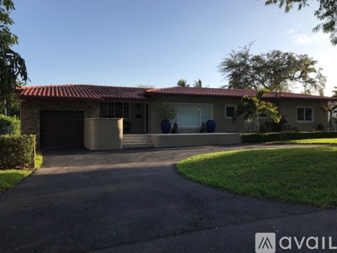 1431 Sarria Avenue 4 Beds Apartment for Rent