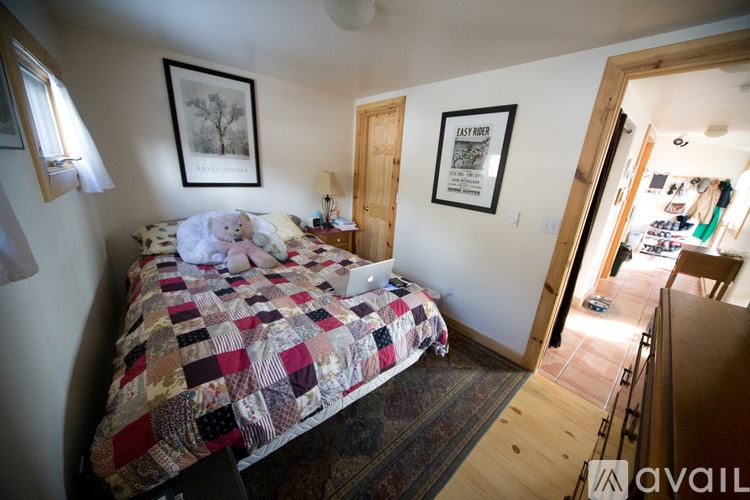 2 Nelson Street 1 Single Family Home for Rent - Photo gallery 5