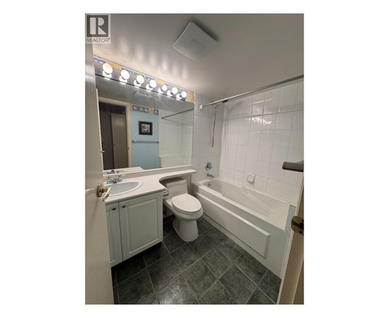 2XX 8100 JONES ROAD 2 Beds Apartment, Home for Rent - Photo gallery 2