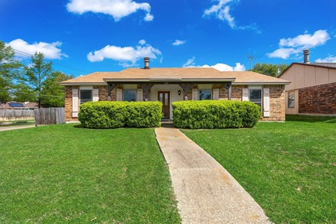 729 Via Altos Dr. 3 Beds Apartment for Rent