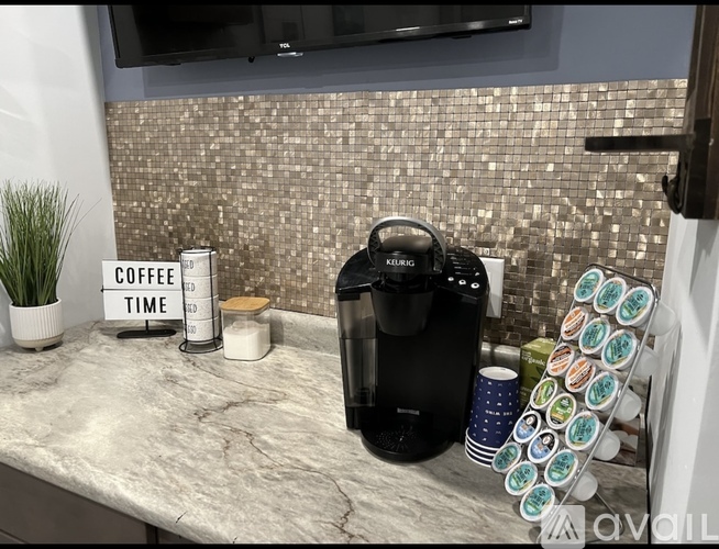 125 E Barker Ave 1 Single Family Home for Rent - Photo gallery 5