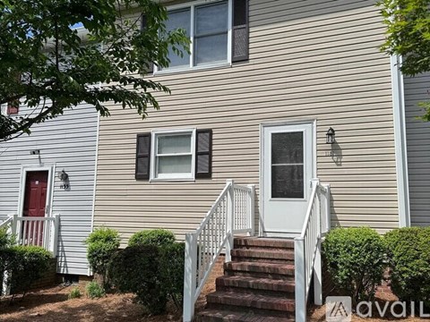 1131 Glendale Dr 3 Beds Apartment for Rent
